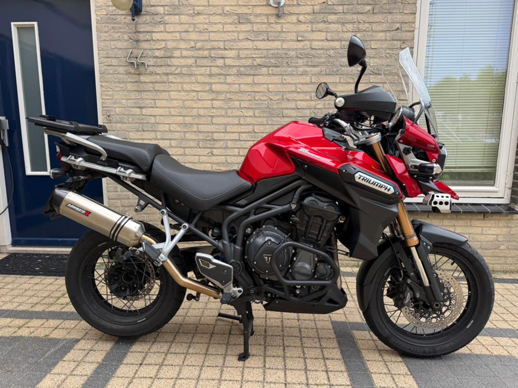 Schitterende Triumph Tiger 1200 XC Explorer - Toponderhouden, Motoren, Motorrijbewijs A, Handvatverwarming, 3 cilinders, Particulier
