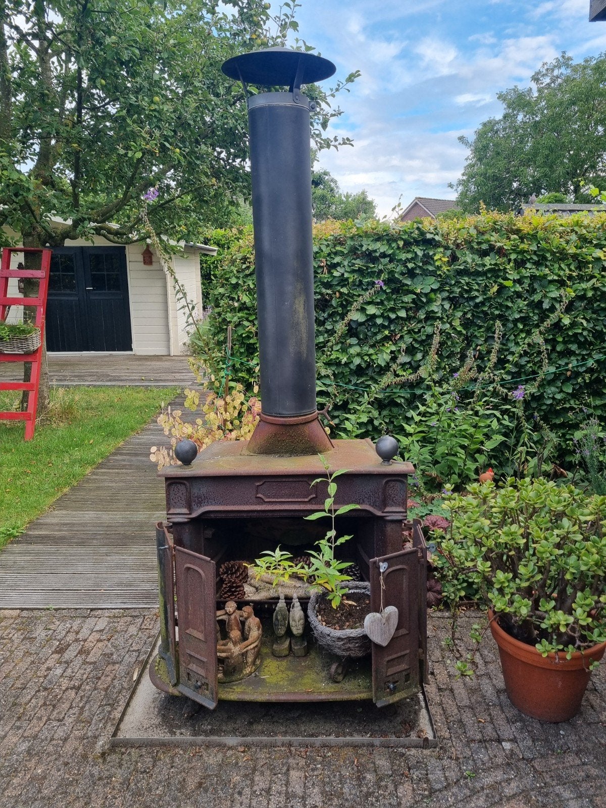 Decoratieve gietijzeren haard met schoorsteen, Ophalen, Gebruikt, Vrijstaande haard, Overige soorten