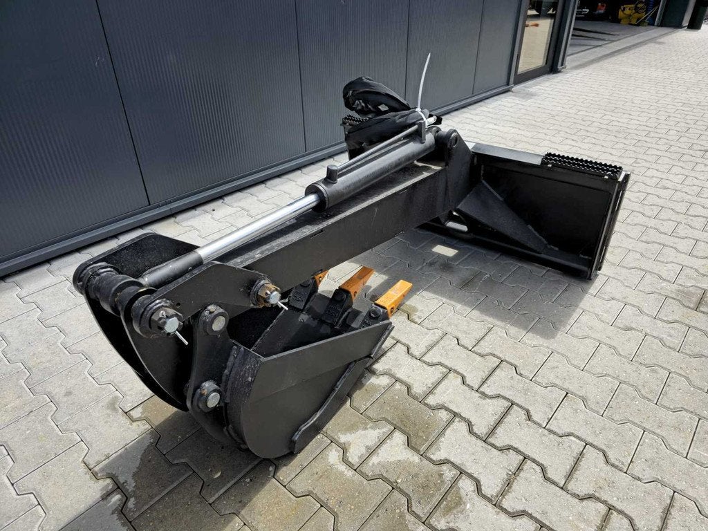 2025 Rhino-Cross Backhoe arm Graaf arm ten behoeve van schra