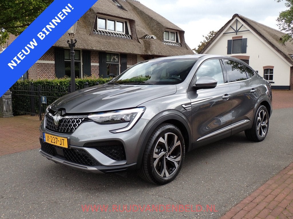 Renault Arkana 1.6 E-Tech full hybrid TECHNO / CRUISE / CARP, Arkana, Parkeersensor, Gebruikt, Leder en Stof