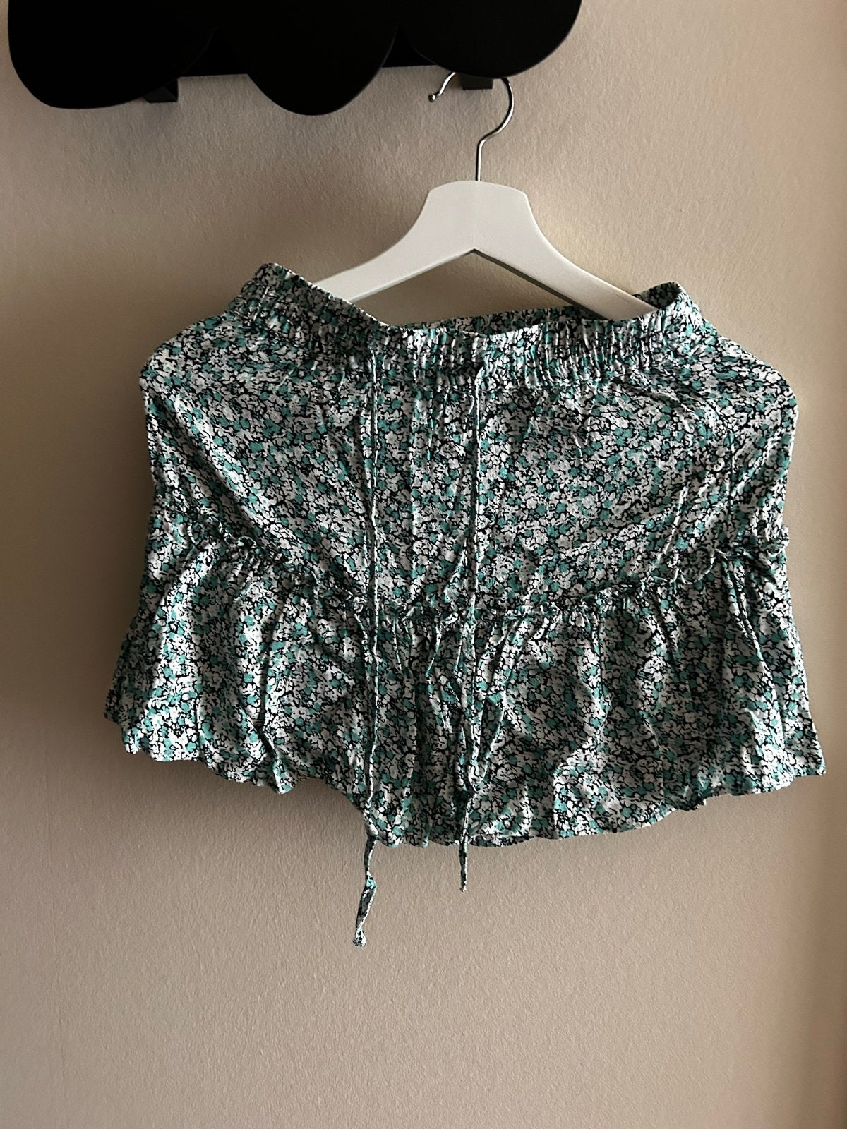 Zara bloemenprint korte broek XS, Kleding | Dames, Rokken, Zo goed als nieuw, Maat 34 (XS) of kleiner, Groen, Boven de knie, Ophalen of Verzenden