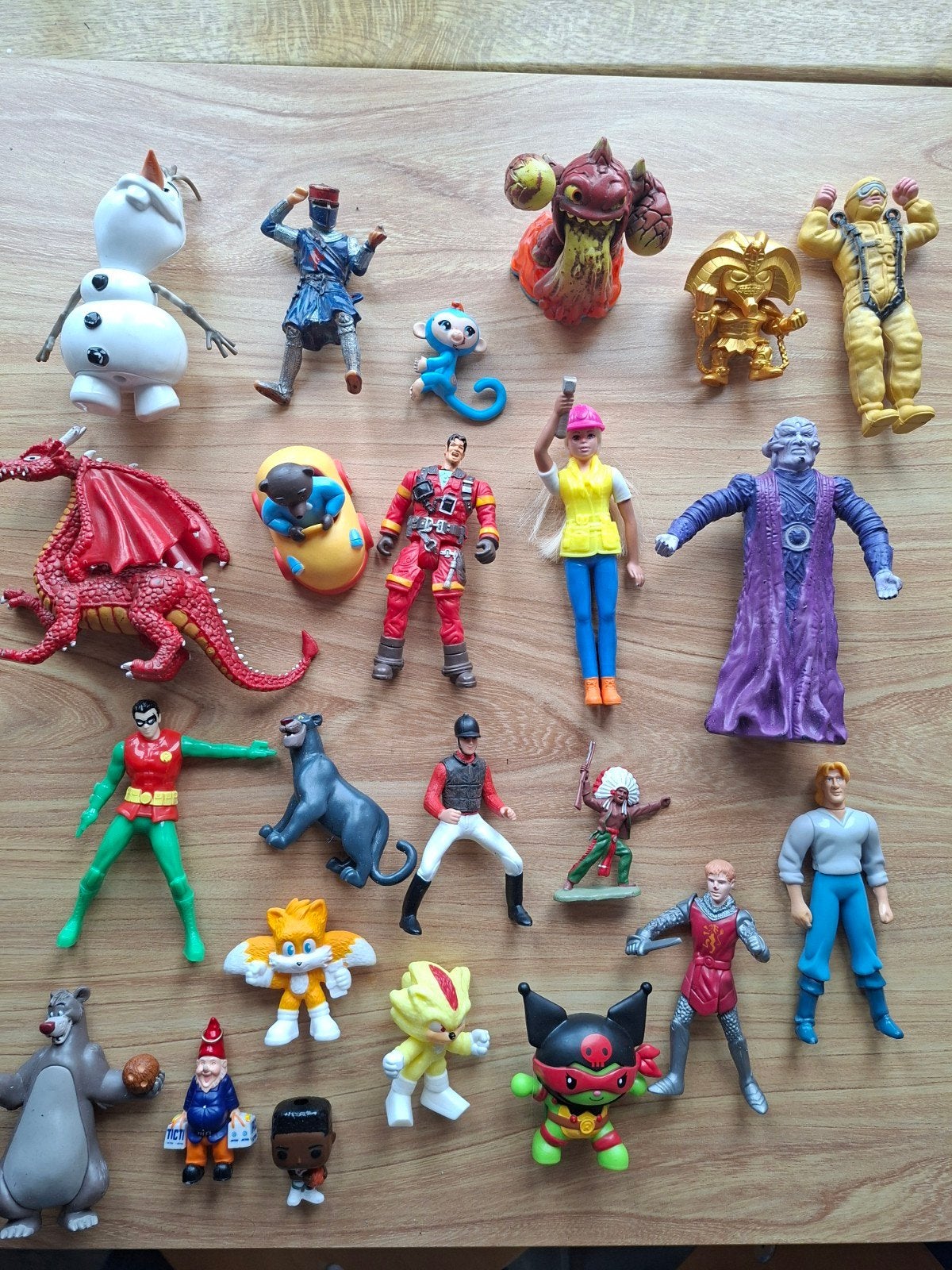 Poppetjes en figuren disney mcdonalds film tv, Ophalen of Verzenden, Gebruikt
