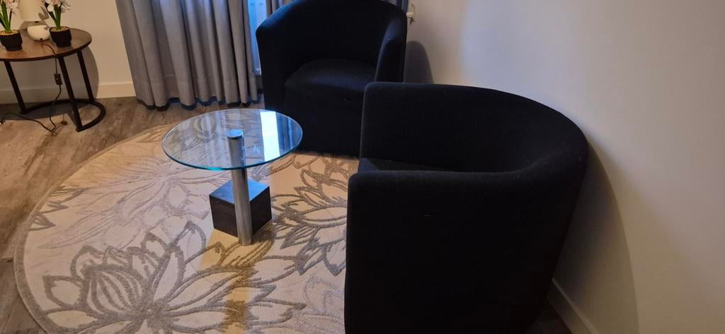 Luxe kuipstoel fauteuils en bijpassende salontafel, Ophalen, 75 tot 100 cm, Zo goed als nieuw, 50 tot 75 cm