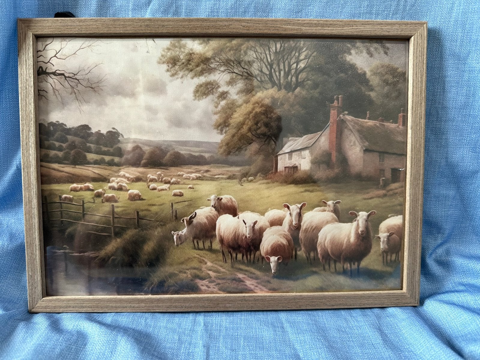 Ingelijste schaapskudde op weg naar de stal, Antiek en Kunst, Kunst | Schilderijen | Klassiek, Realistisch, Overige ondergronden