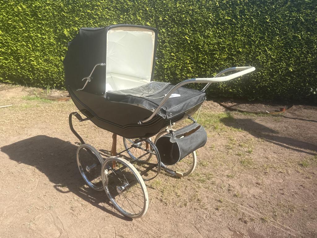 Antieke Kinderwagen - Van Werven (Meppel), Gebruikt, Luchtbanden, Ophalen of Verzenden, Kinderwagen