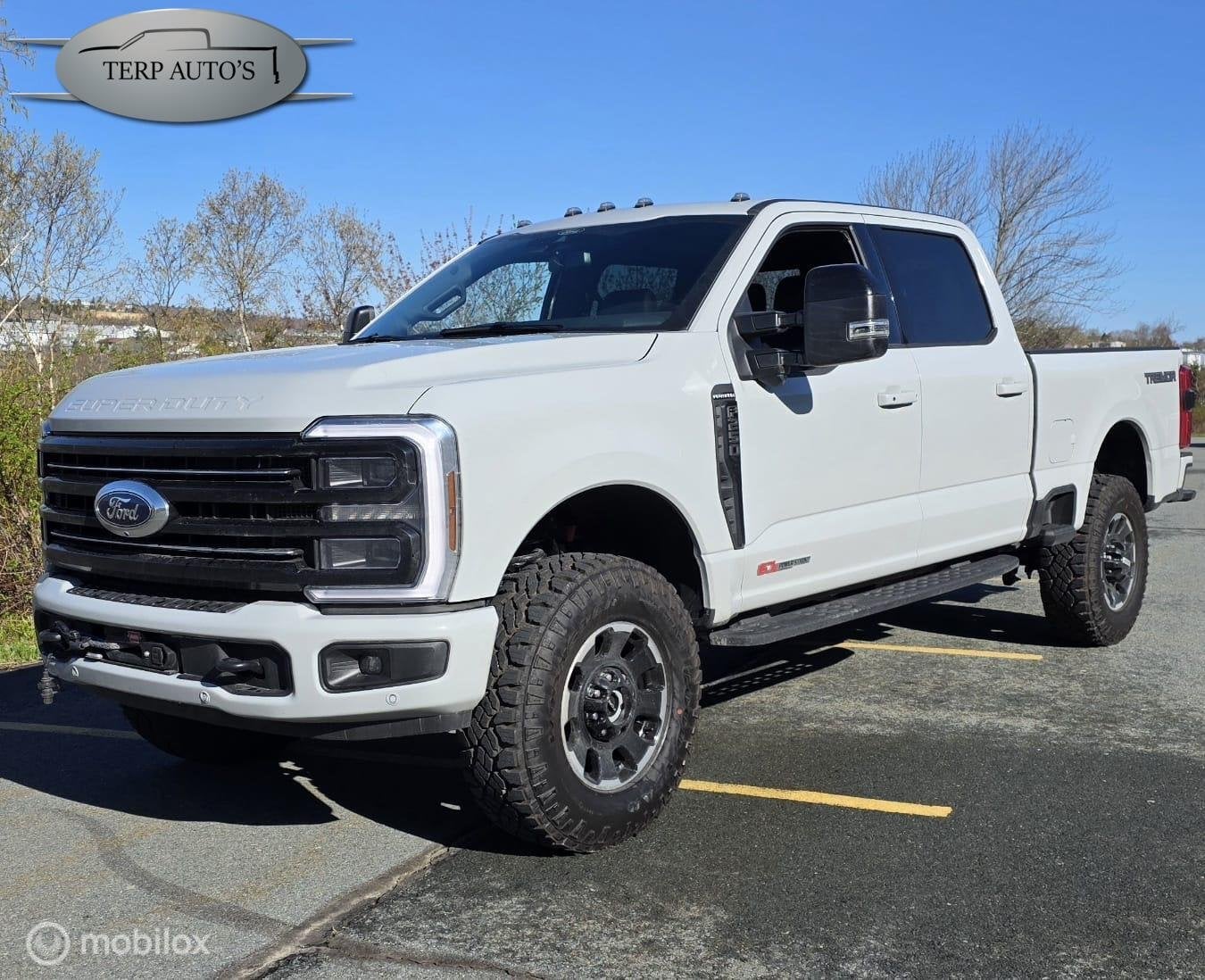 Ford F250 6.7 V8 H.O. Powerstroke Platinum Tremor met Lier, Auto's, Automaat, 4x4, Overige carrosserieën, F-250