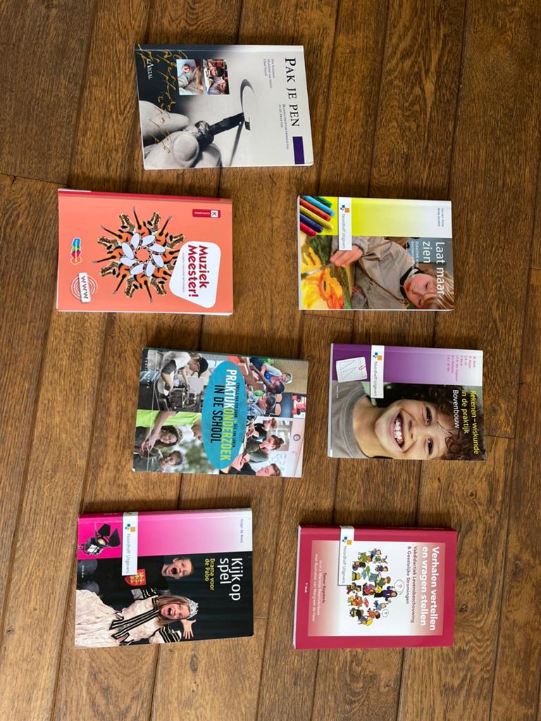 Pabo schoolboeken zo goed als nieuw, Ophalen of Verzenden, Zo goed als nieuw, Overige niveaus