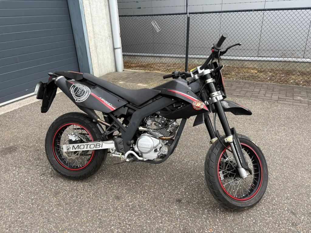 Motor Motobi Misano 124cc  8 KW, Occasion, Particulier, Toermotor, 11 kW of minder
