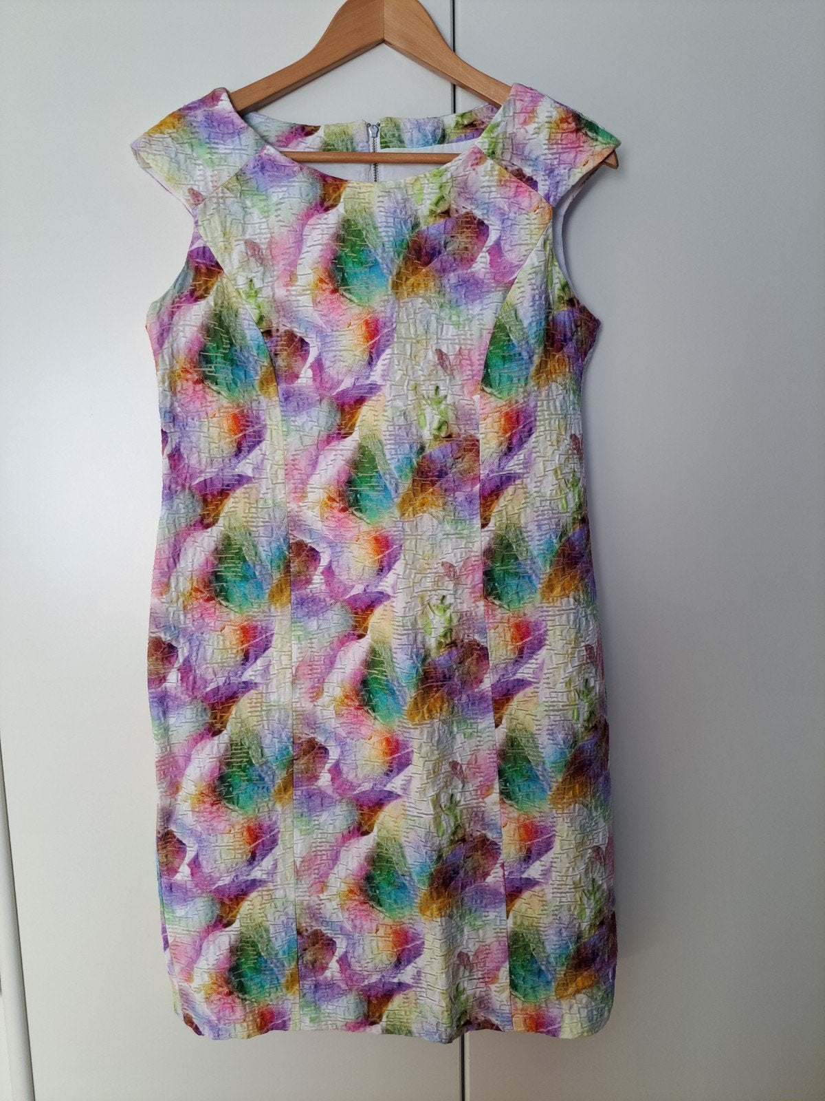 Kleurrijke jurk met abstracte print, Maat 38/40 (M), Meerkleurig, Ophalen of Verzenden, Onbekend