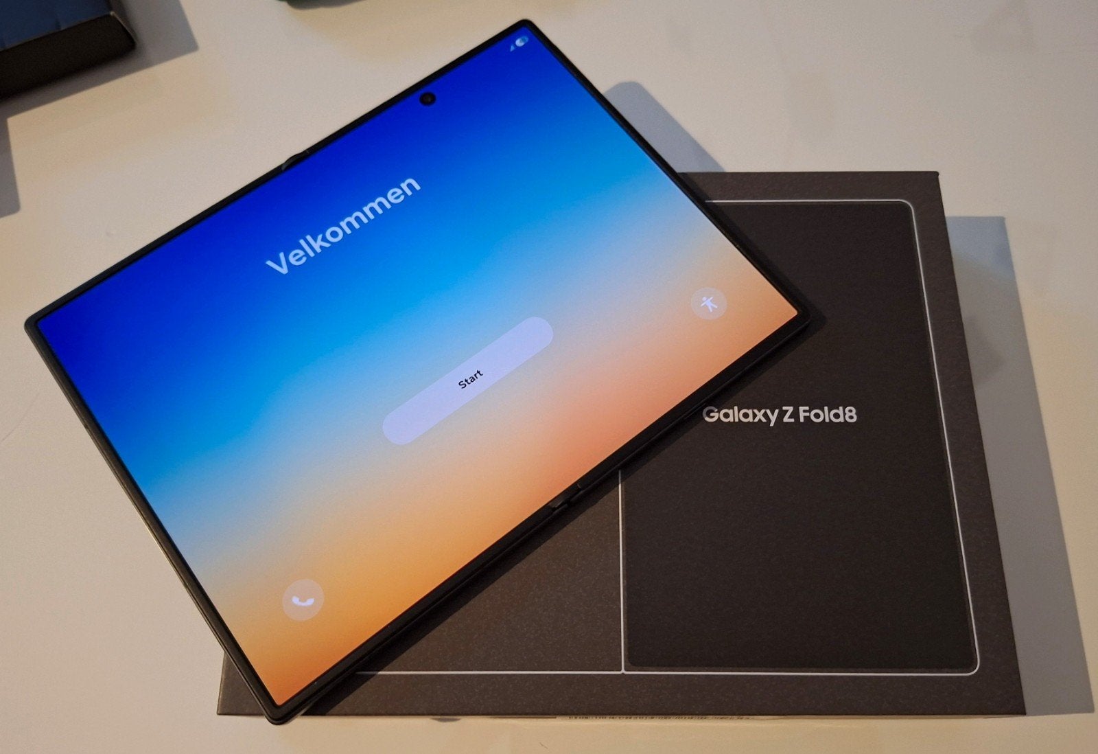 Zo goed als nieuw Samsung Galaxy Z Fold 8 (512GB) Graphite, Zwart, Touchscreen, Zo goed als nieuw, Android OS