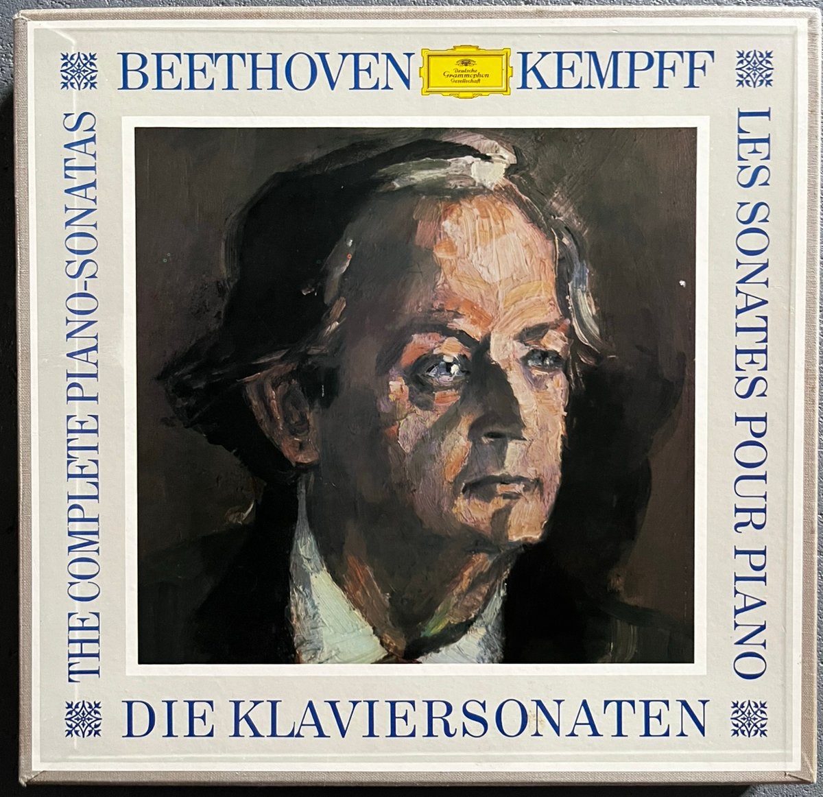 11 lp box klassiek Beethoven complete piano sonatas KEMPFF, Overige typen, Ophalen of Verzenden, Zo goed als nieuw, 12 inch