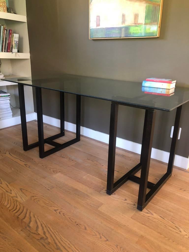 Ikea buro/tafel  met hardglazen blad, Ophalen, 100 tot 150 cm, 50 tot 100 cm, Zo goed als nieuw