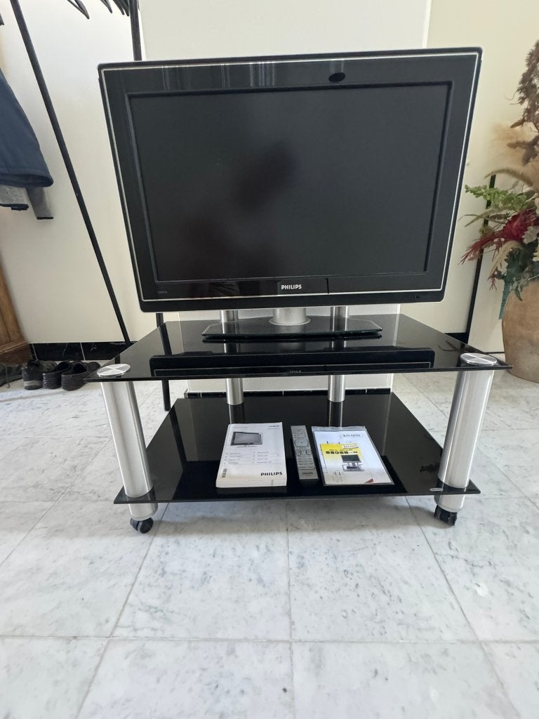 Philips Cineos Flat TV met verrijdbaar TV-meubel, Ophalen, Philips, 80 tot 100 cm, Zo goed als nieuw