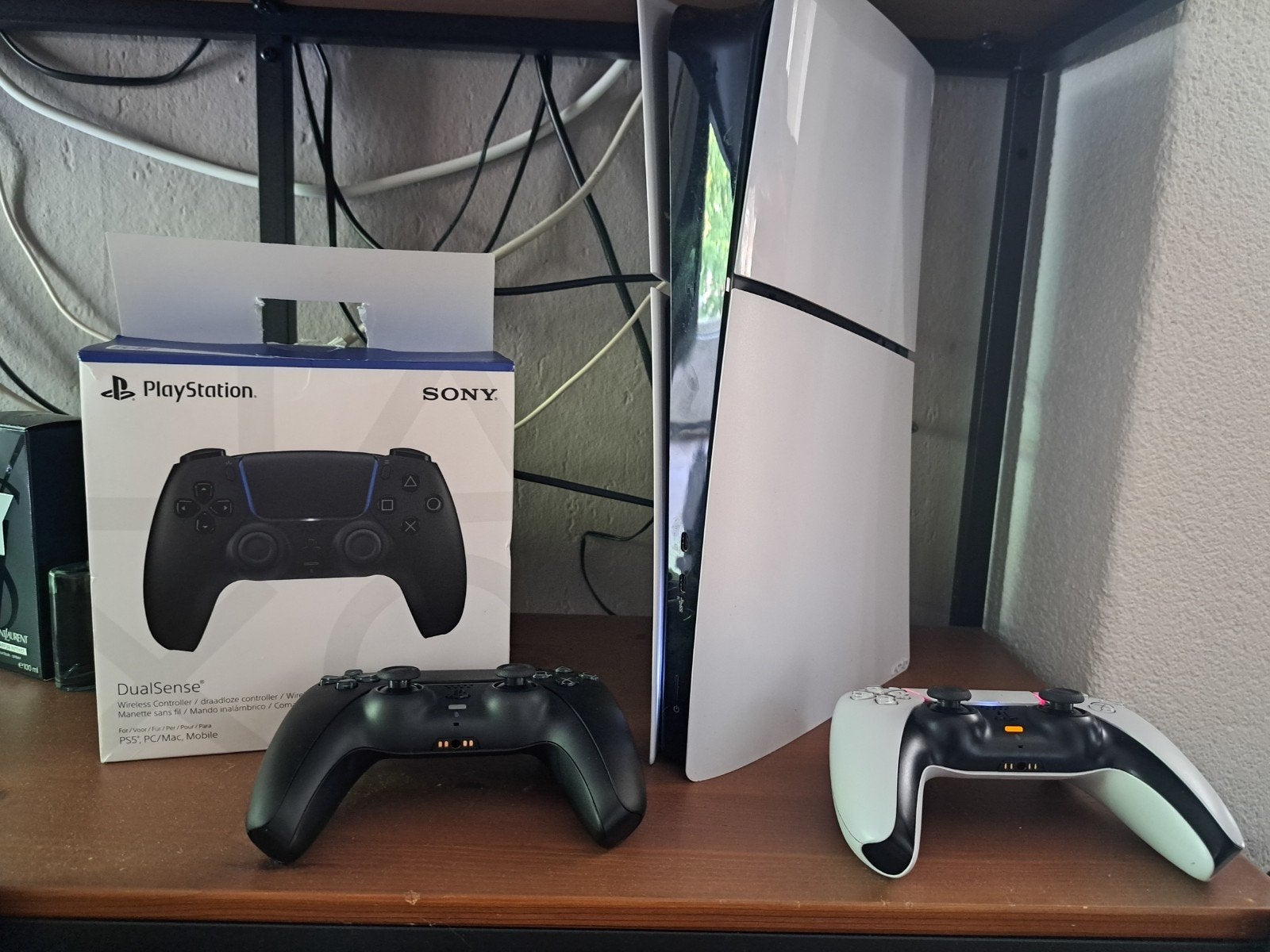 Mooie Playstation 5 met factuur en extra controller, Spelcomputers en Games, Spelcomputers | Sony PlayStation 5, Ophalen
