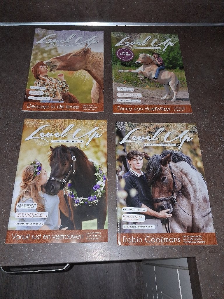 Level up horsemanship paard tijdschrift 2026, Boeken, Ophalen of Verzenden, Zo goed als nieuw, Paarden of Pony's