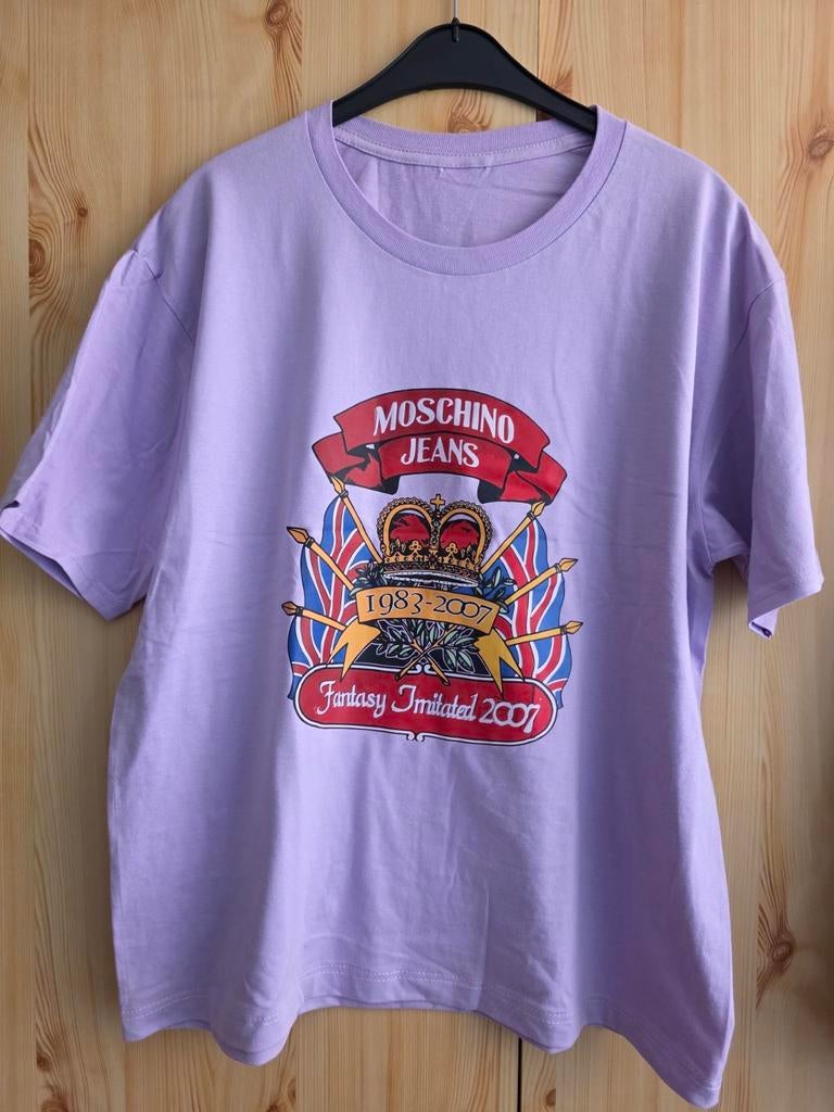 MOSCHINO t-shirt, Kleding | Heren, T-shirts, Verzenden, Nieuw, Maat 52/54 (L), Paars