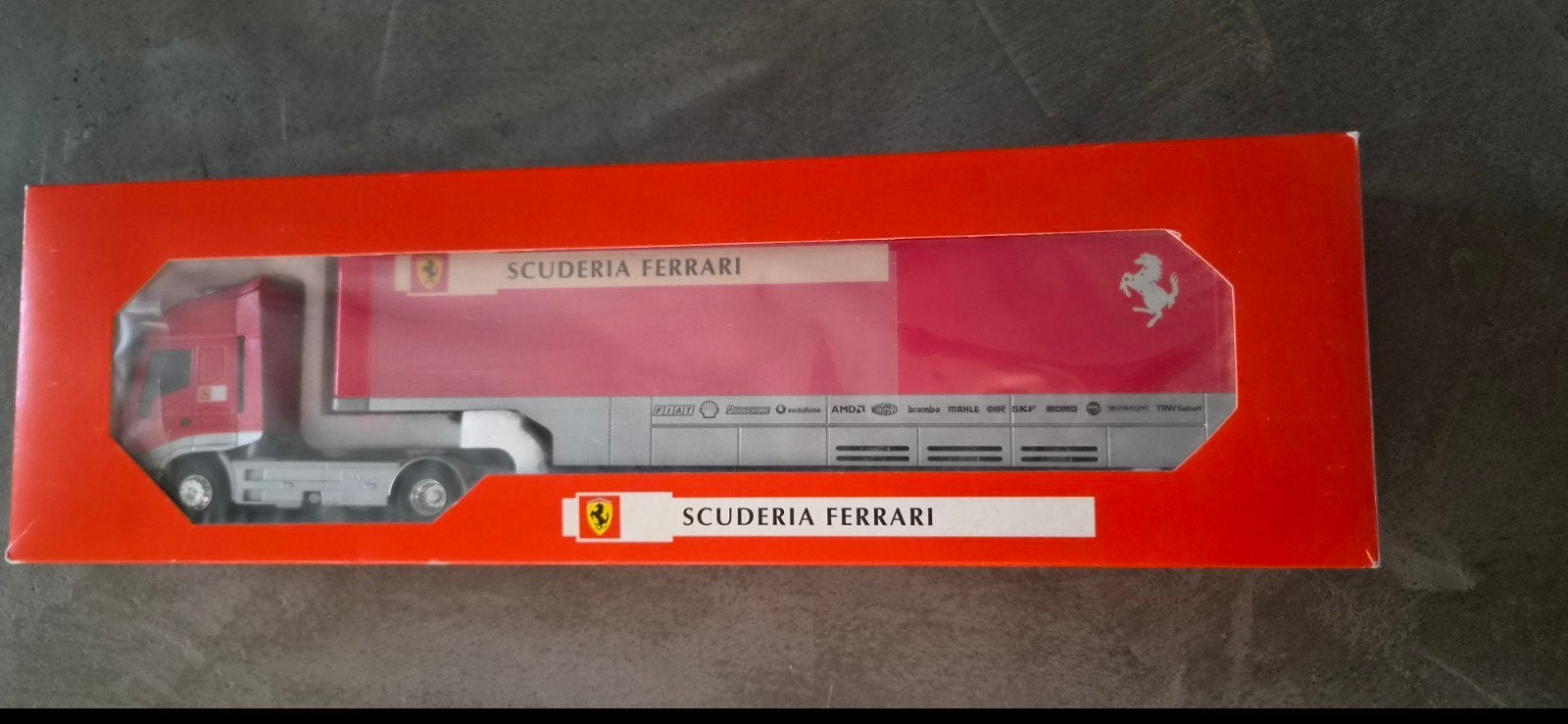 Ferrari vrachtwagen, Ophalen, Nieuw, Bus of Vrachtwagen