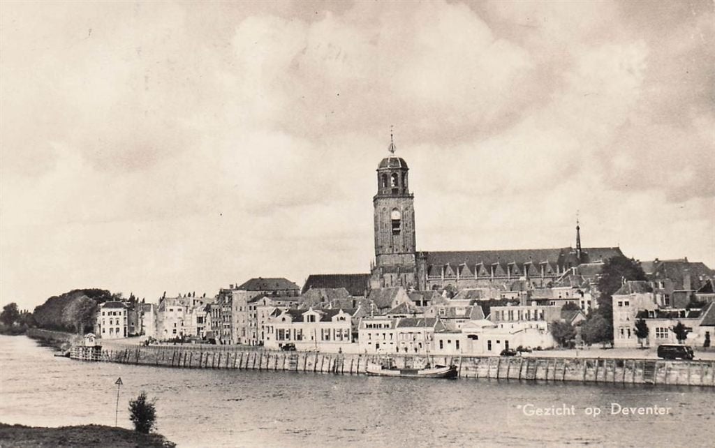 702-323-037 Gezicht Op Deventer, Verzamelen, Ansichtkaarten | Nederland, Verzenden, Voor 1920, Overijssel