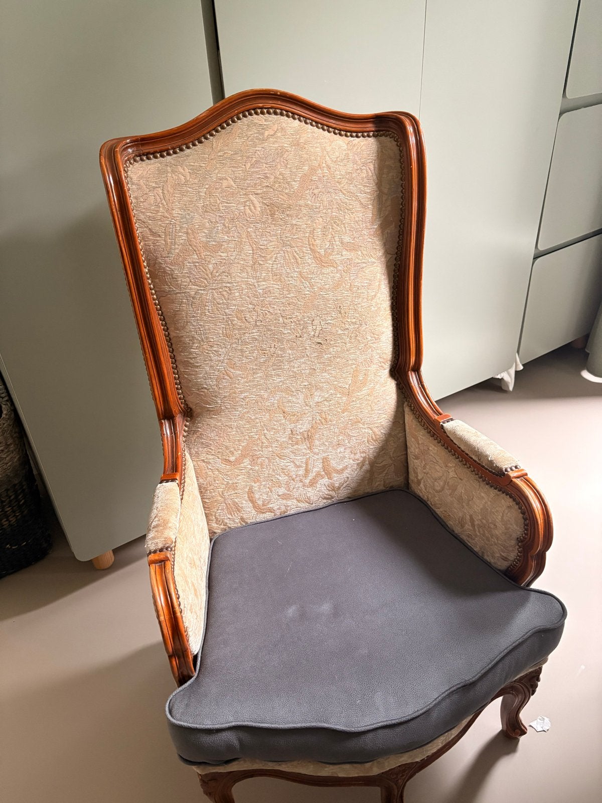 Vintage Fauteuil met Hoge Rugleuning - Klassiek Design, Ophalen