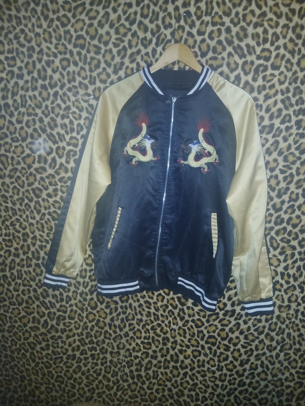 Somboon Bomberjack met Drakenborduursel, Zwart, Maat 42/44 (L), Ophalen of Verzenden, Somboon