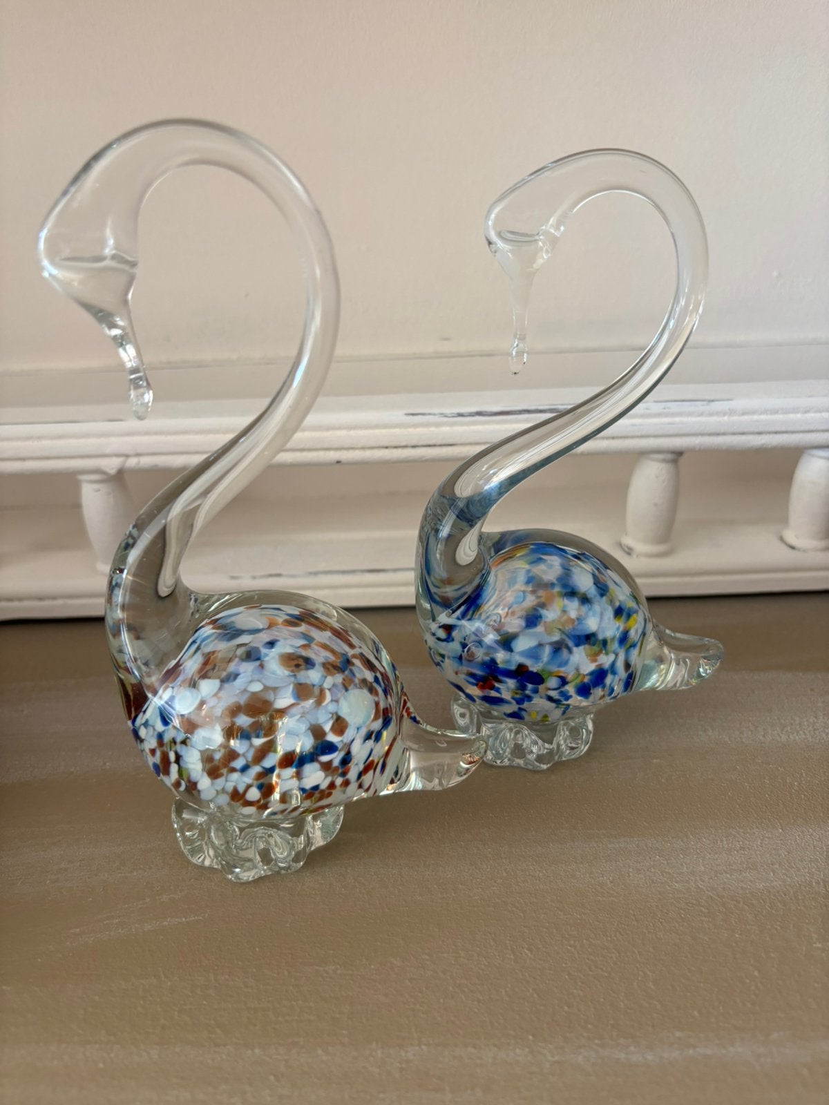 Twee Murano glazen zwaantjes zwanen 15 cm, Ophalen of Verzenden, Zo goed als nieuw, Dier