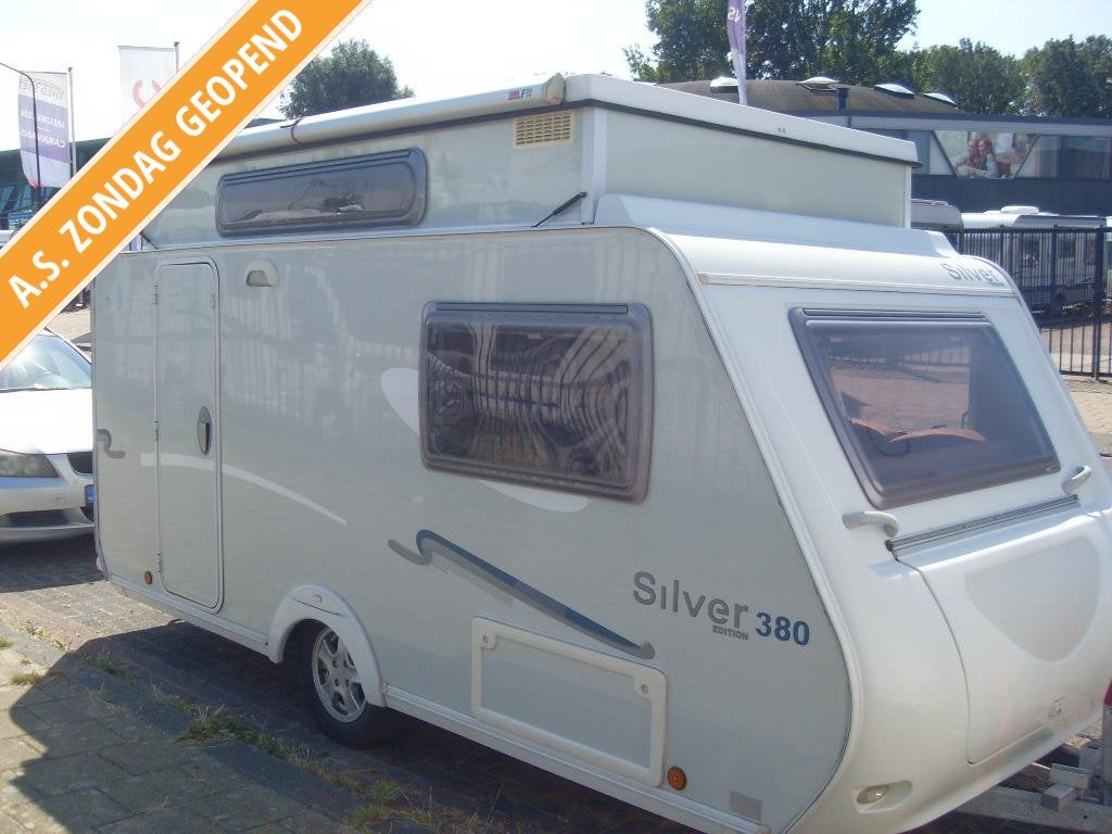 Trigano Silver Edition 380, Schokbreker, Overige typen, Trigano, Rondzit