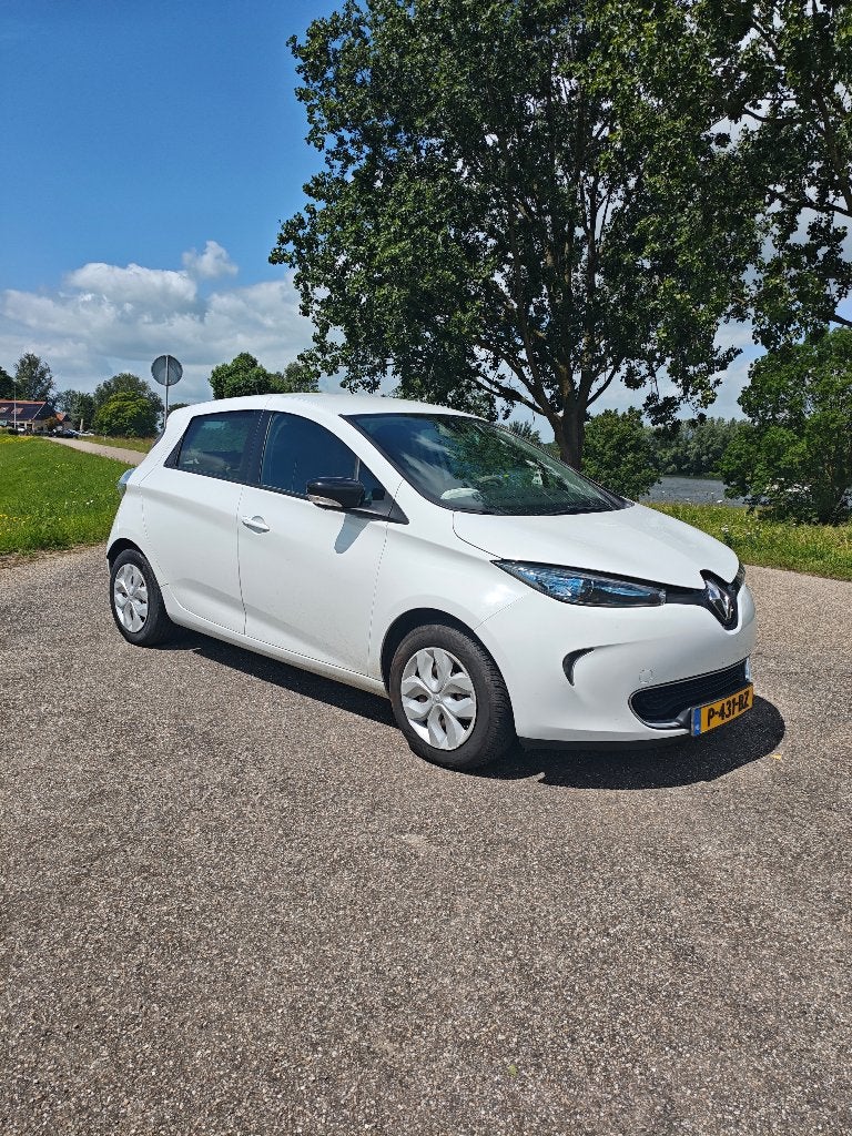 Renault ZOE E 2016 Wit | koopaccu, Auto's, Renault, Particulier, ZOE, Achteruitrijcamera, Airbags, Airconditioning, Boordcomputer