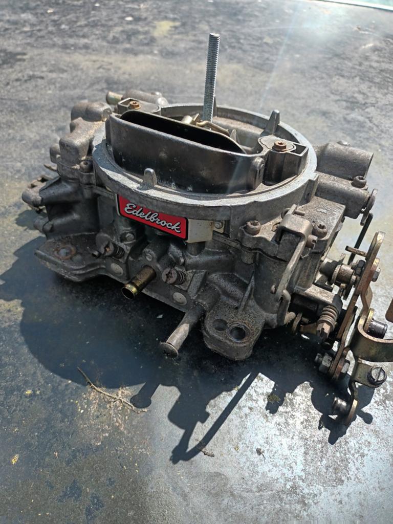 Edelbrock carburateur, Ophalen of Verzenden, Ford
