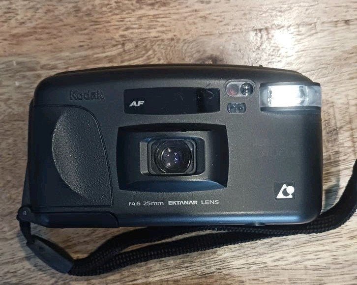 Kodak Ektar H35 Half Frame Camera - Zwart, Audio, Tv en Foto, Fotocamera's Analoog, Ophalen of Verzenden, Gebruikt, Compact, Kodak