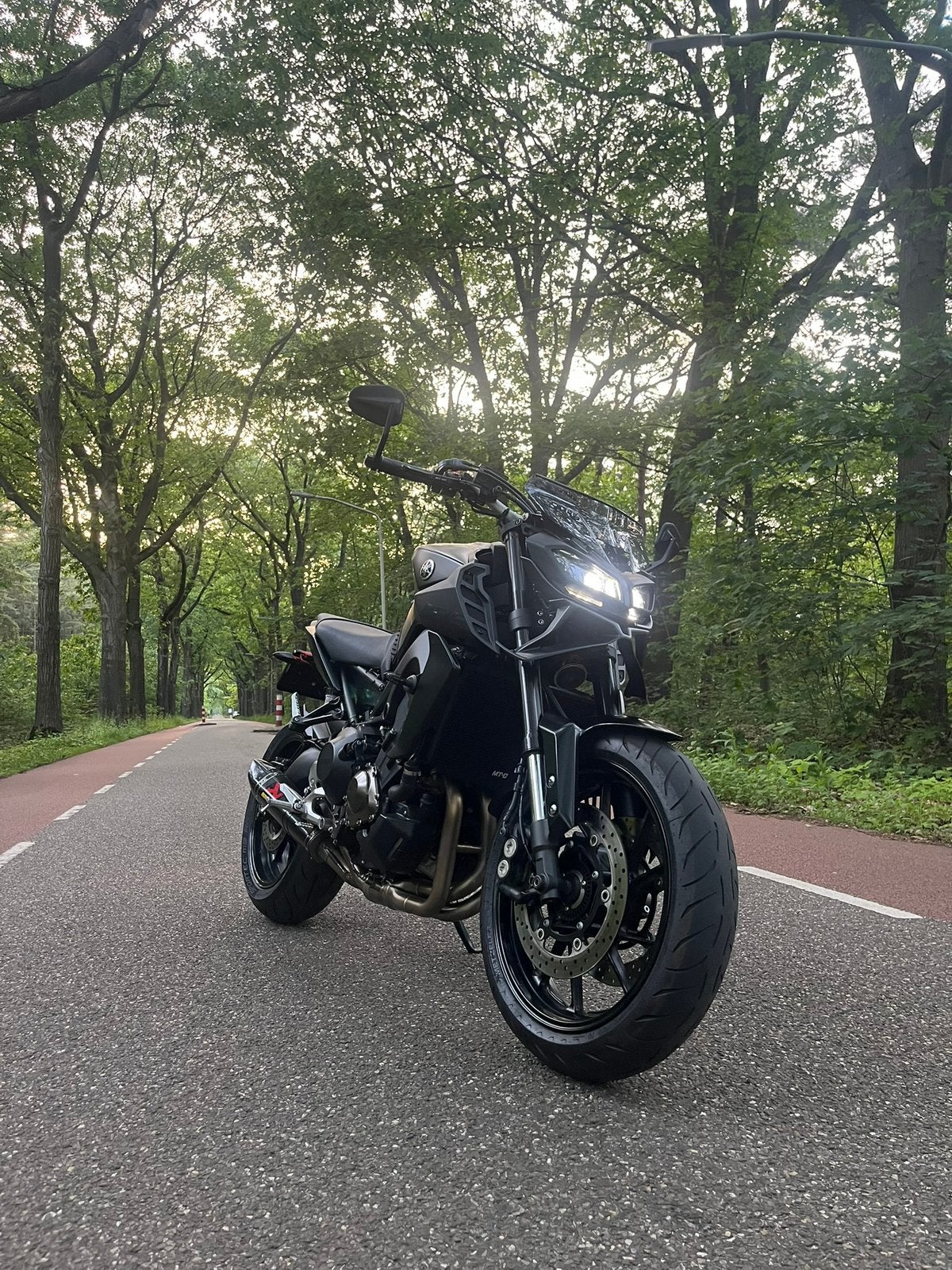 Yamaha MT09 Tech Black Akrapovic, Motorrijbewijs A, Traction Control, 3 cilinders, Particulier
