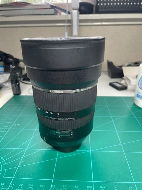 Tamron 15-30mm f/2.8 di vc usd Nikon F- mount, Beschermhoes/tas, Zo goed als nieuw, Tamron, Groothoeklens