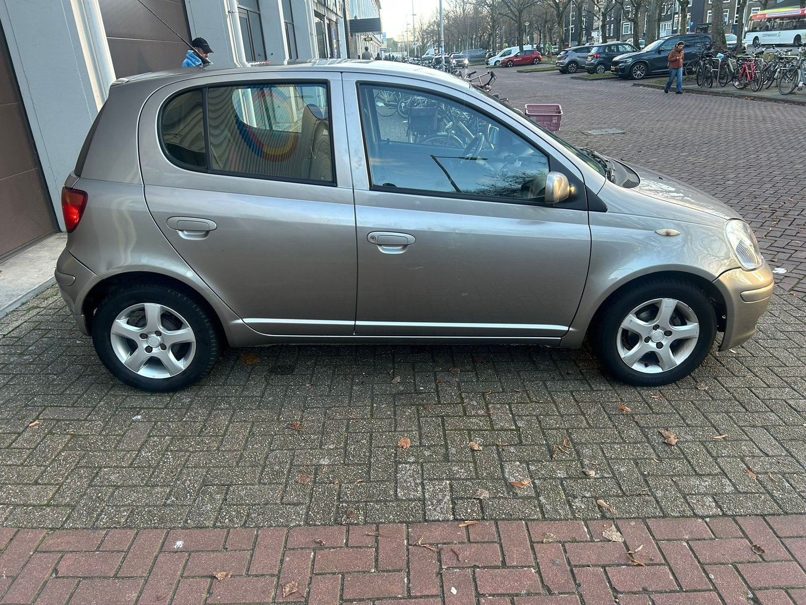 Toyota Yaris 1.3 16V 2005 5Deurs Zuinig in Nette Staat, Ophalen of Verzenden, Gebruikt, Toyota