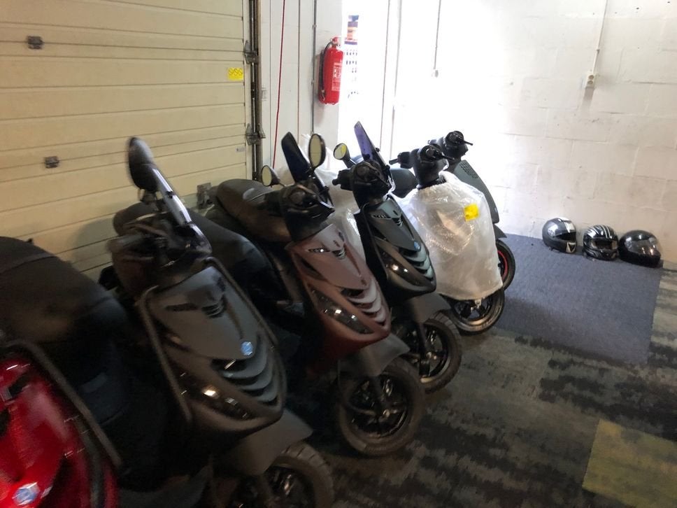 Foto 8 van GROOTAANBOD: 120X PIAGGIO ZIP SP VESPA SPRINT S  SPEEDFIGHT