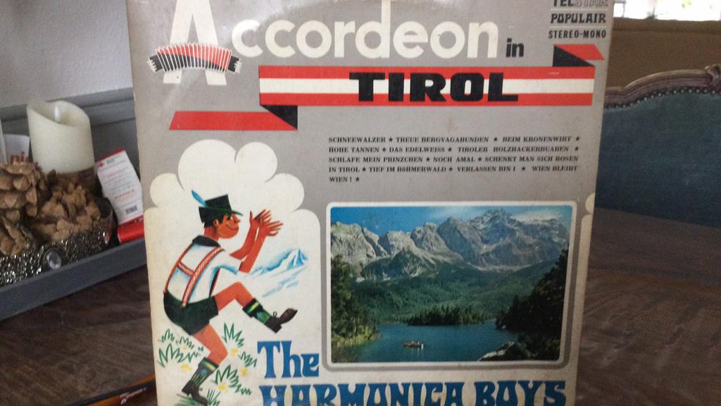 Accordeon in Tirol Telstar, Ophalen of Verzenden