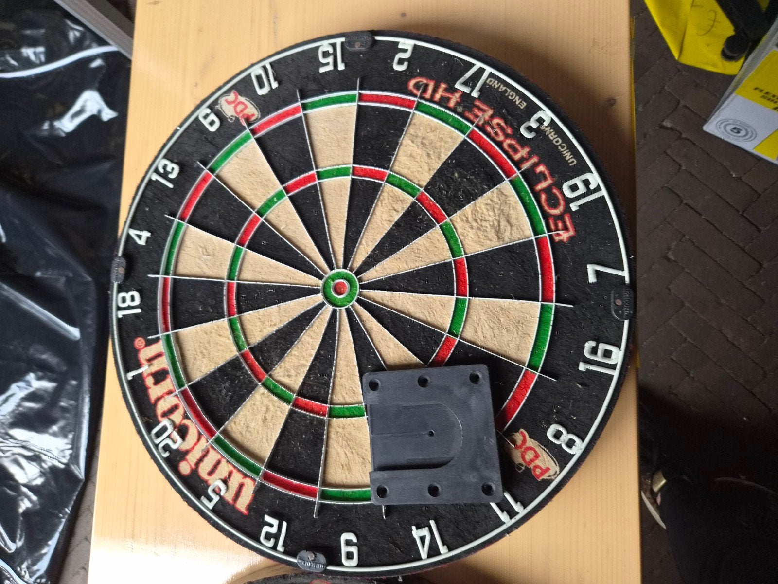 gebruikte dartbord - Eclipse HD incl scorebord, Ophalen of Verzenden, Gebruikt, Dartbord