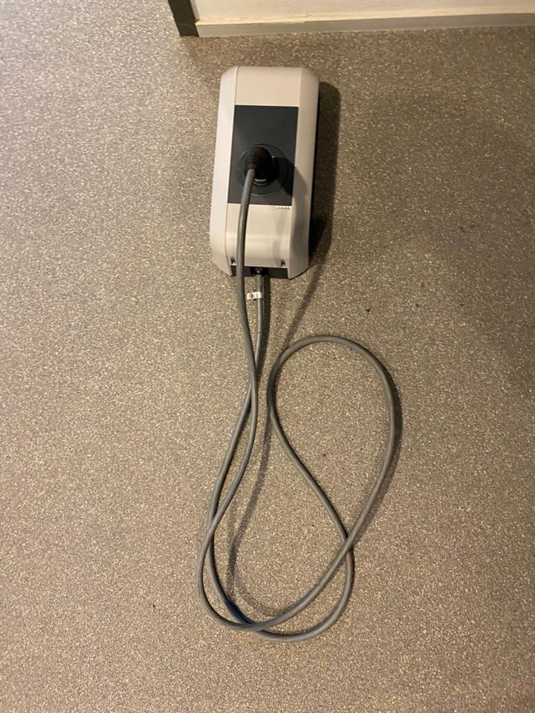 KEBA KeContact P30, Auto diversen, Laadpalen, Ophalen, Gebruikt, Laadpaal en Laadkabel