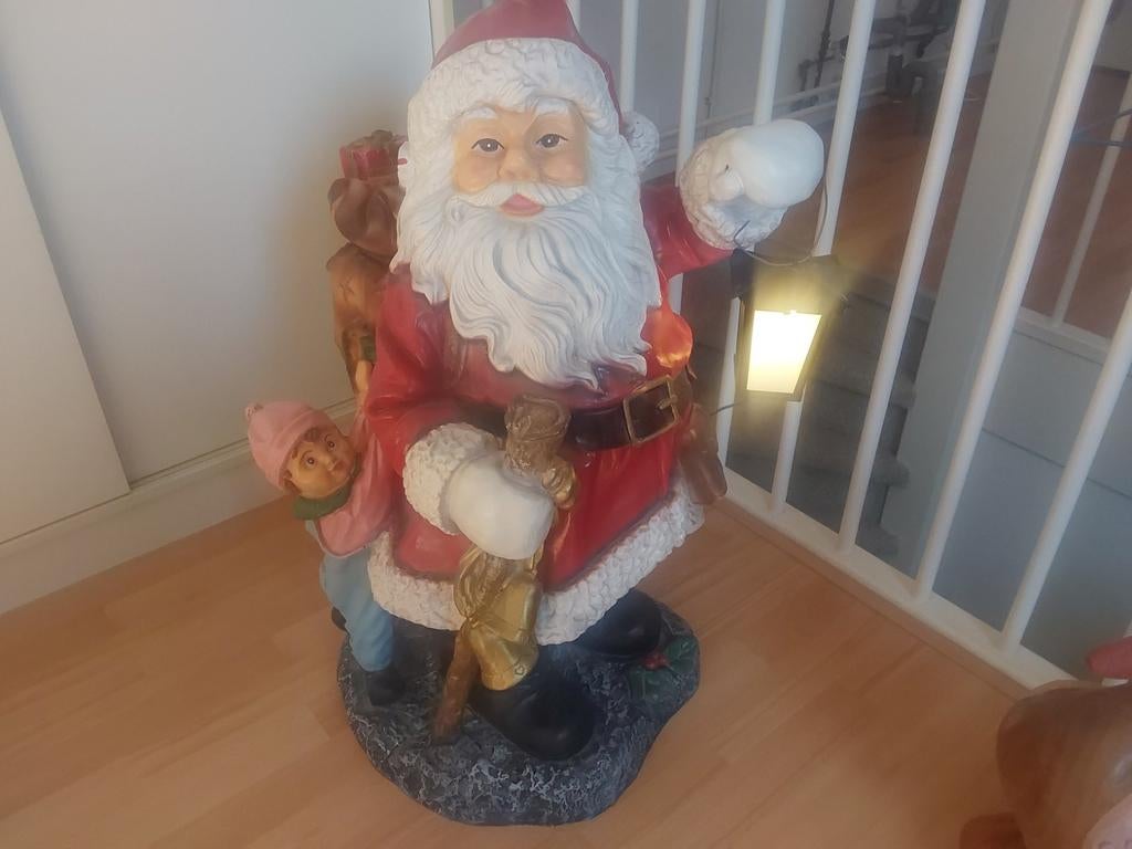 Kerstman (nieuw), Ophalen, Nieuw