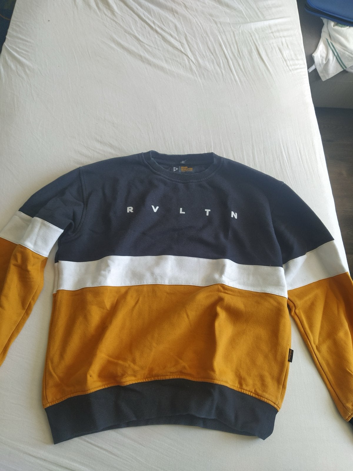 REVORUTION sweater maat M, Ophalen of Verzenden, Zo goed als nieuw, Maat 48/50 (M), Meerkleurig