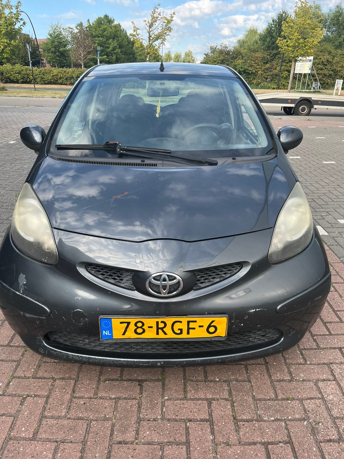 Toyota Aygo 1.0 12V Vvt-i 5DRS 2006 Grijs APK tot 2027, Auto's, Toyota, Voorwielaandrijving, 4 stoelen, 68 pk, Handgeschakeld