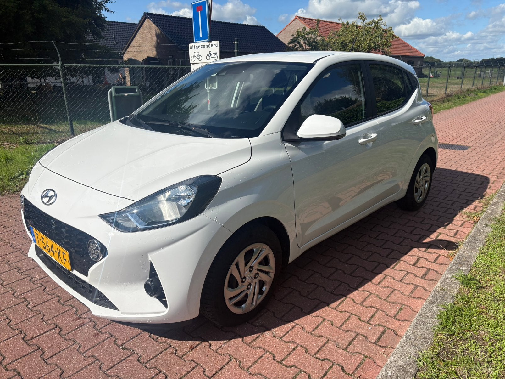Hyundai i10 1.0i 67pk 2023 Wit