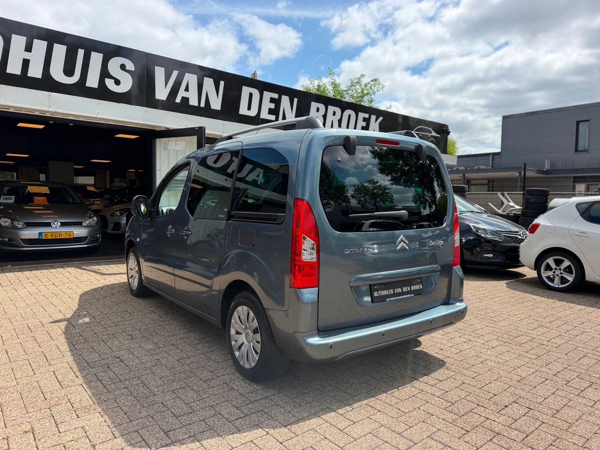 Citroen Berlingo 1.6 VTi 120Pk XTR|Pano|Cruise|Clima|Pdc|Lmv, Voorwielaandrijving, Stof, Gebruikt, Zwart
