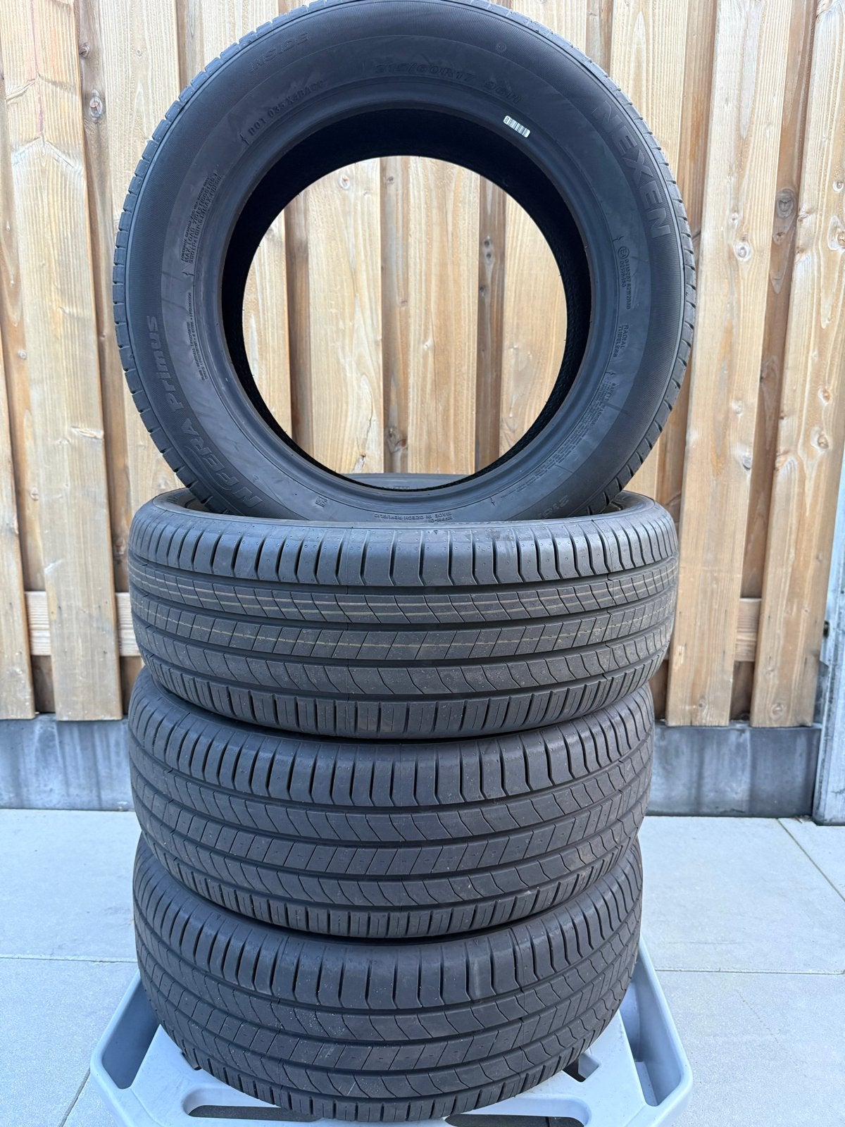 DEMO! 215/60 R17 96H NEXEN N'FERA PRIMUS ZO GOED ALS NIEUW!, Ophalen, 17 inch, Band(en), Personenwagen