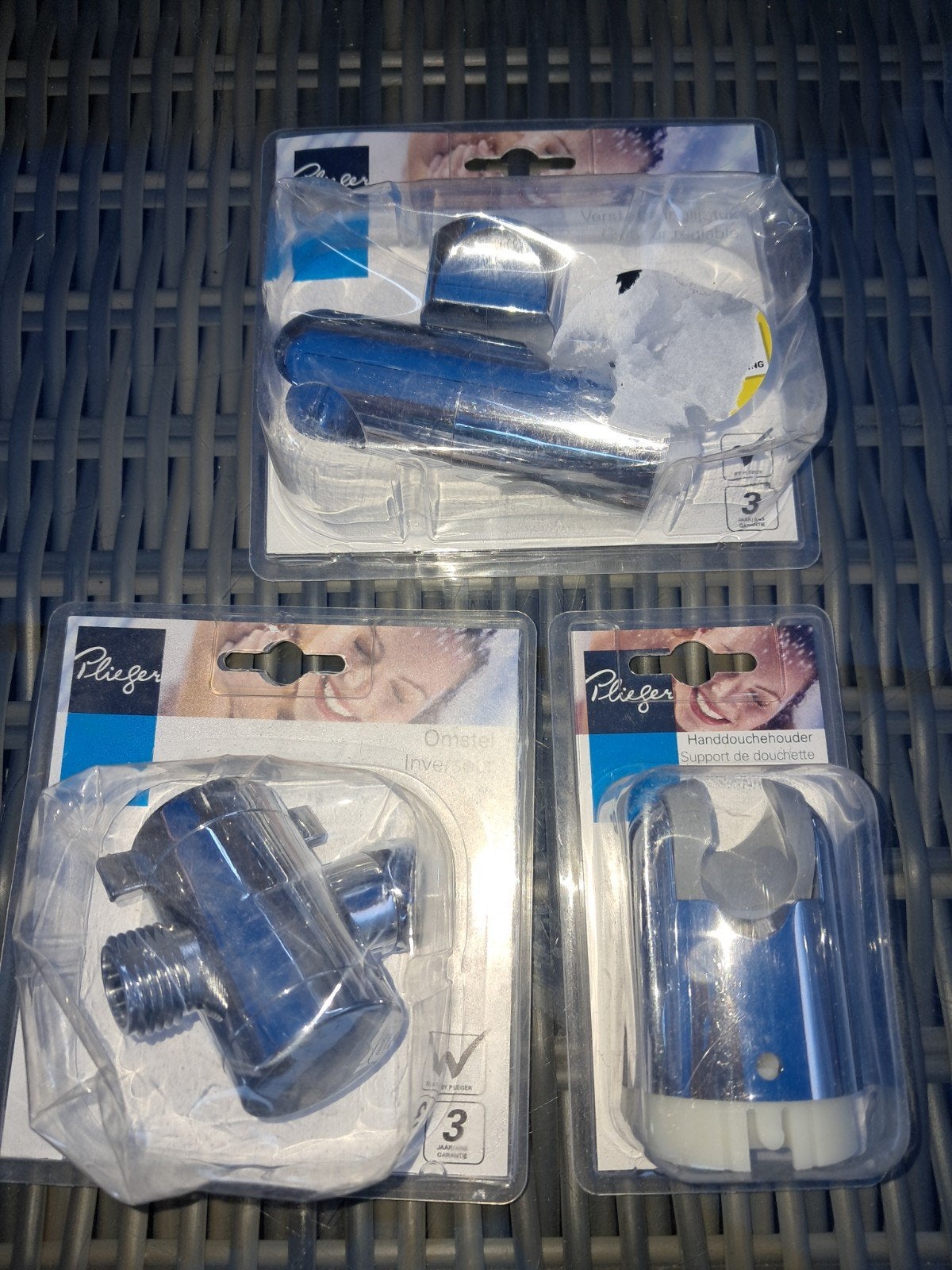 Diverse Plieger douche-accessoires: glijstuk, omstel, houder, Doe-het-zelf en Verbouw, Ophalen of Verzenden, Nieuw, Chroom, Douche