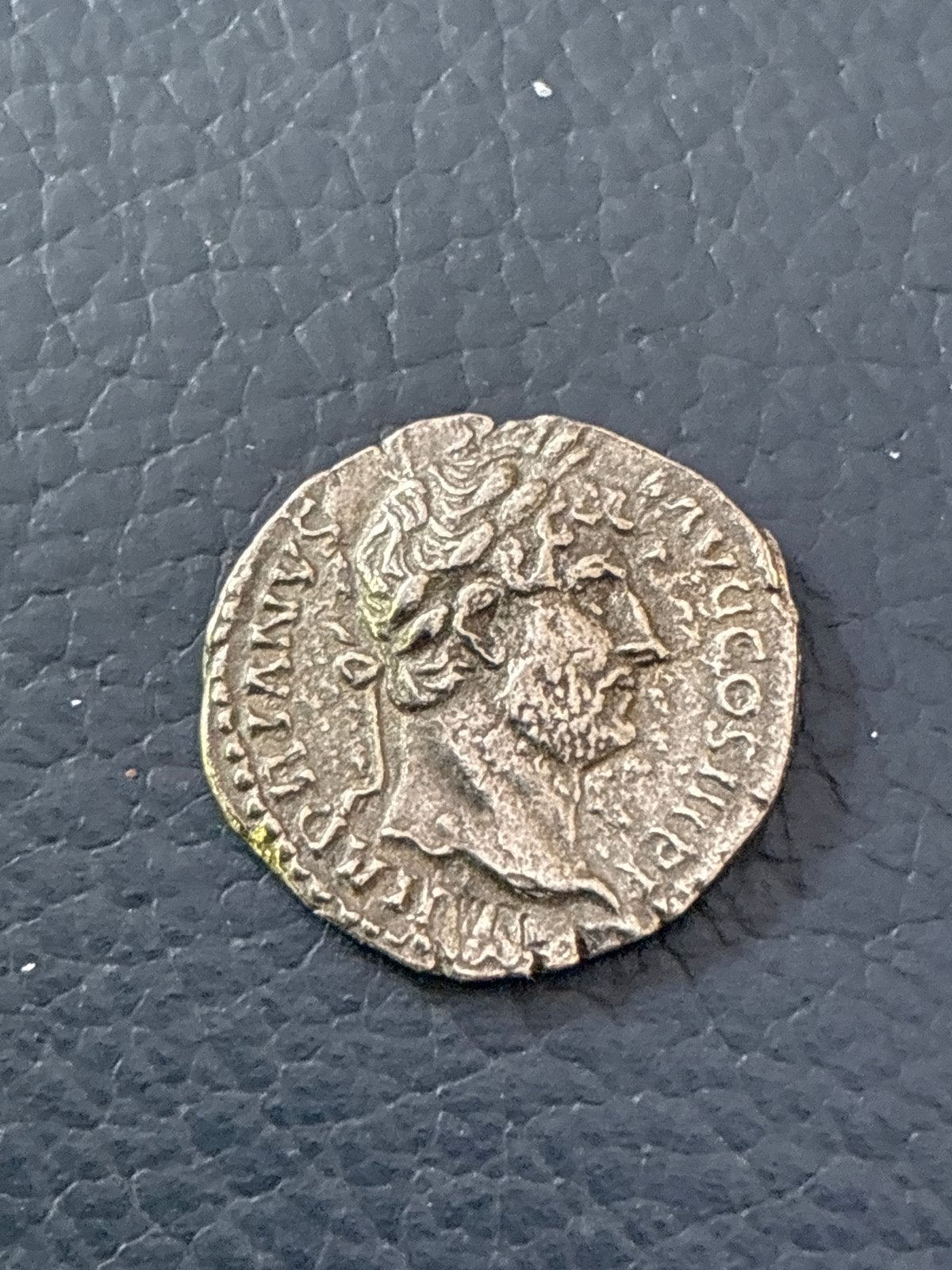 Zeldzame Romeinse munt met keizerportret, Ophalen of Verzenden, Vóór koninkrijk, Overige waardes, Losse munt