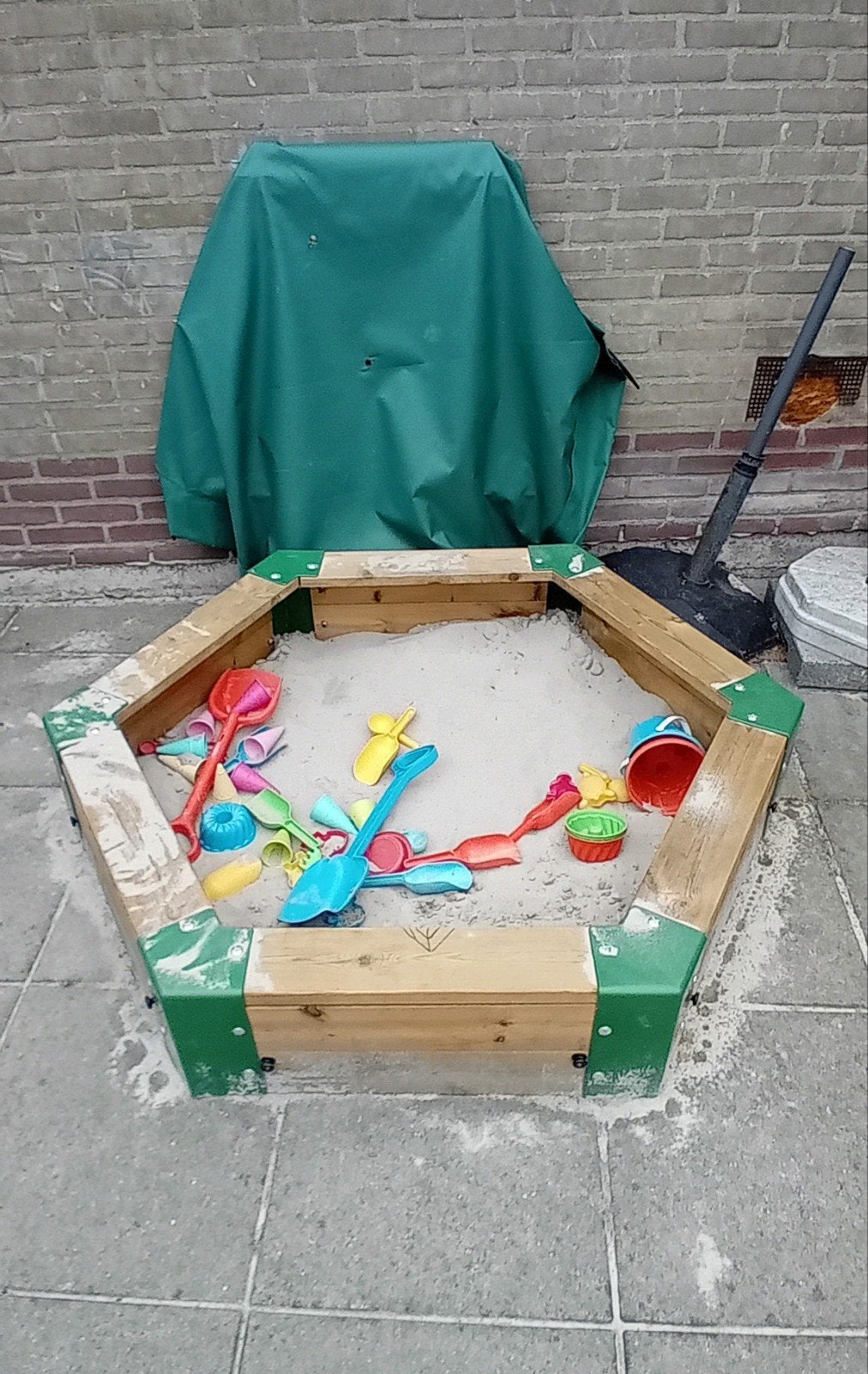 zandbak met afdekhoes, Ophalen, Gebruikt
