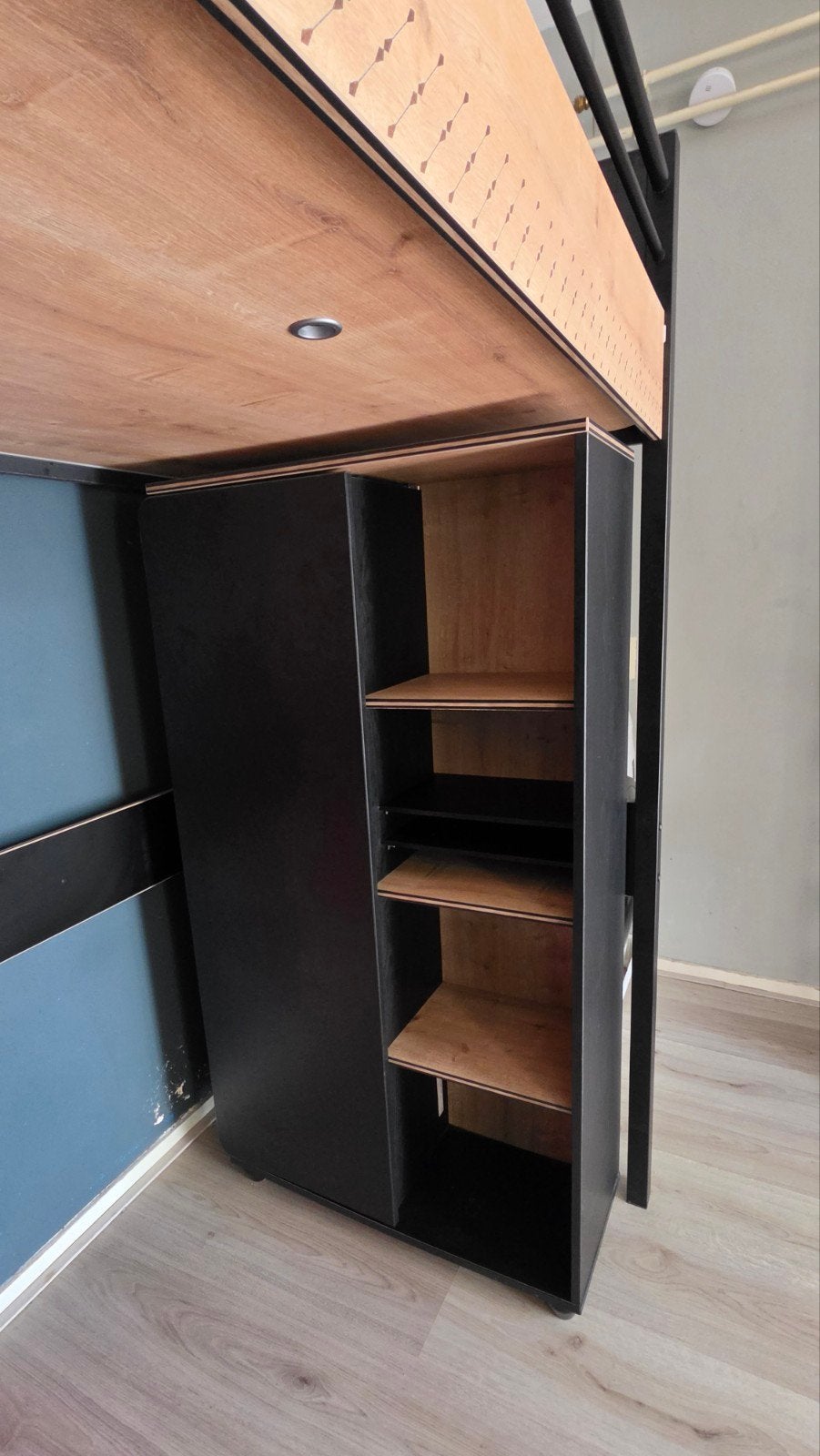 Hoogslaper tienerbed met bureau en boekenkast - Zwart/Hout, Ophalen, Gebruikt, Eenpersoons, 200 cm