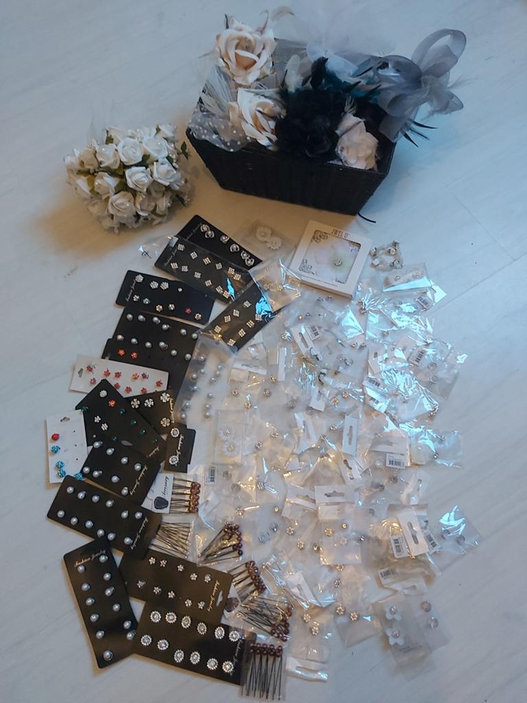 Nieuwe bruids haaraccessoires - Diverse stijlen, Ophalen of Verzenden, Nieuw, Wit, Accessoires