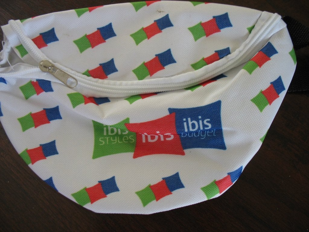 Heuptasje nieuw, 30 cm of meer, Overige kleuren, Minder dan 40 cm, Ophalen of Verzenden