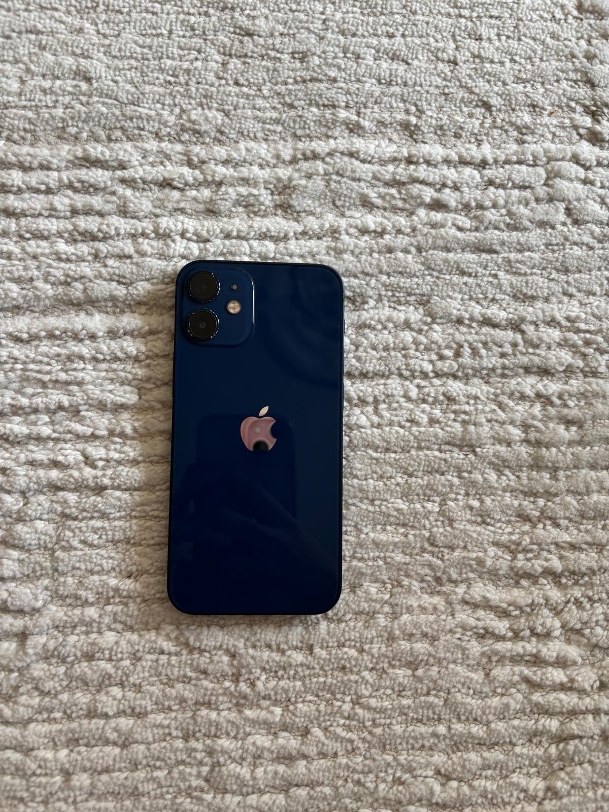 iPhone 12 Mini Blauw 128GB - Met hoesjes, 256 GB, Gebruikt, 75 %, Ophalen of Verzenden
