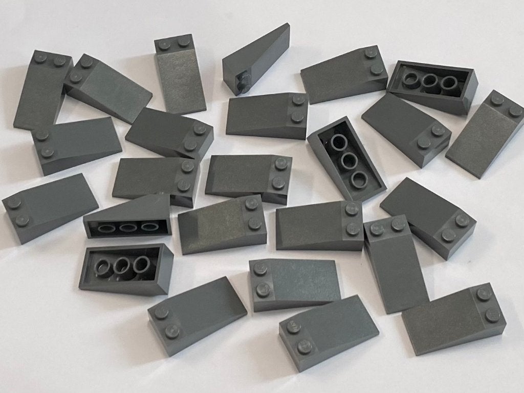 Partij 25x nieuwe 4x2 Lego dakpannen in diverse kleuren